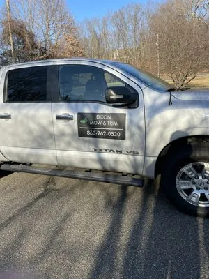 Dixon Mow & Trim Logo