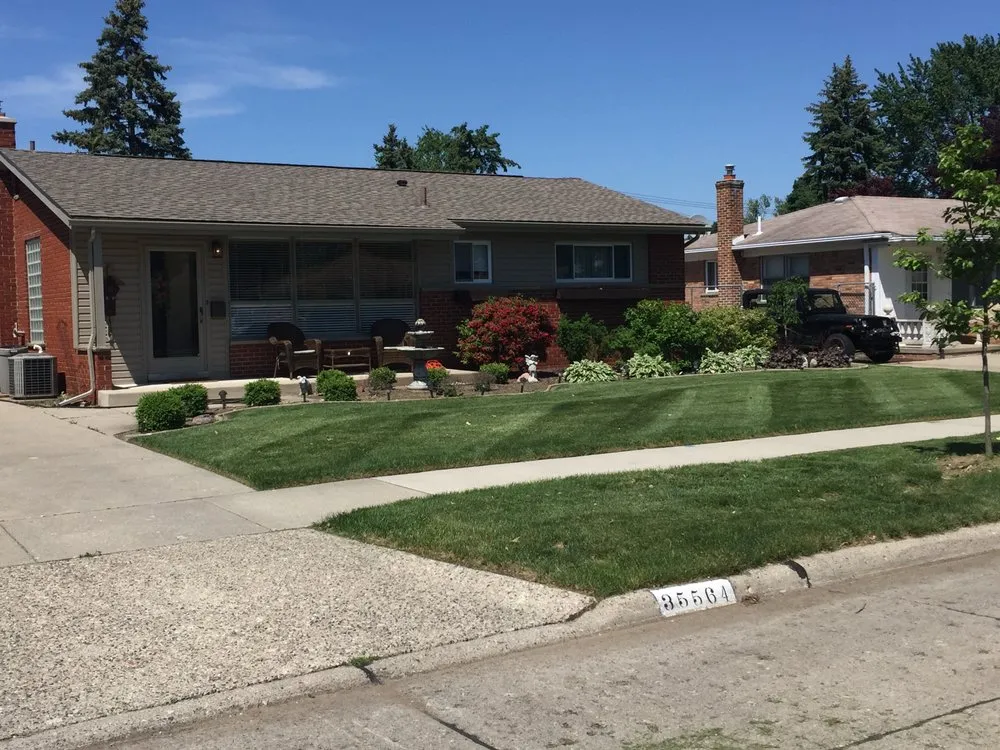 Top-rated garden landscaping in Livonia, MI - Dixson Landscaping