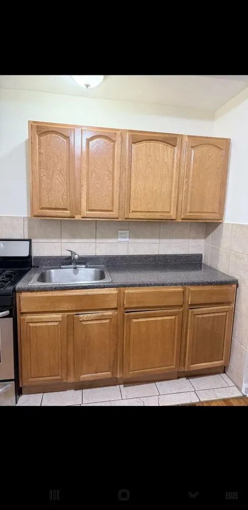 Reliable landscaping services in Brooklyn, NY by Diyor Creative