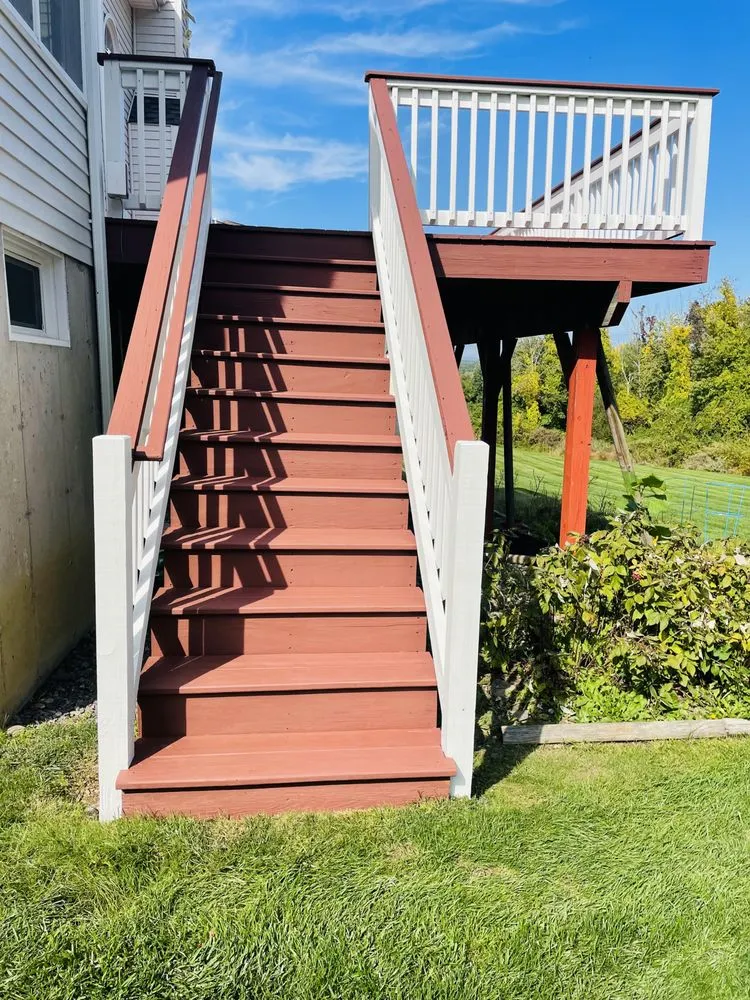 Expert yard maintenance in Poughkeepsie, NY by D&J Dutchess landscaping