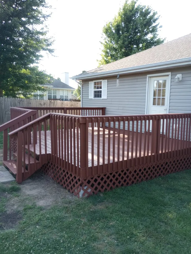 Reliable outdoor landscaping in Granby, MO by DJ Four State Construction