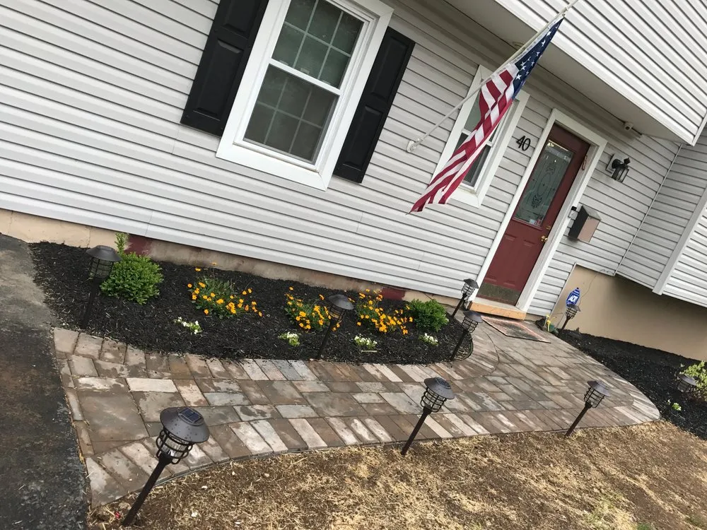 Reliable lawn care service in New City, NY - DJ Groundskeeping