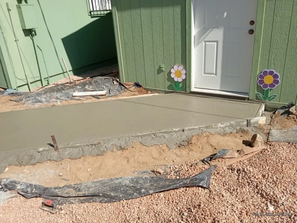 Local residential landscaping in Kingman, AZ by D&J Landscape & Maintenance