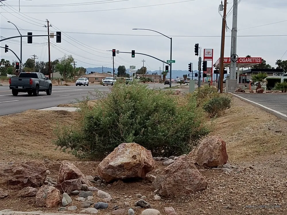 Top-rated outdoor landscaping with custom design across Kingman, AZ - D&J Landscape & Maintenance