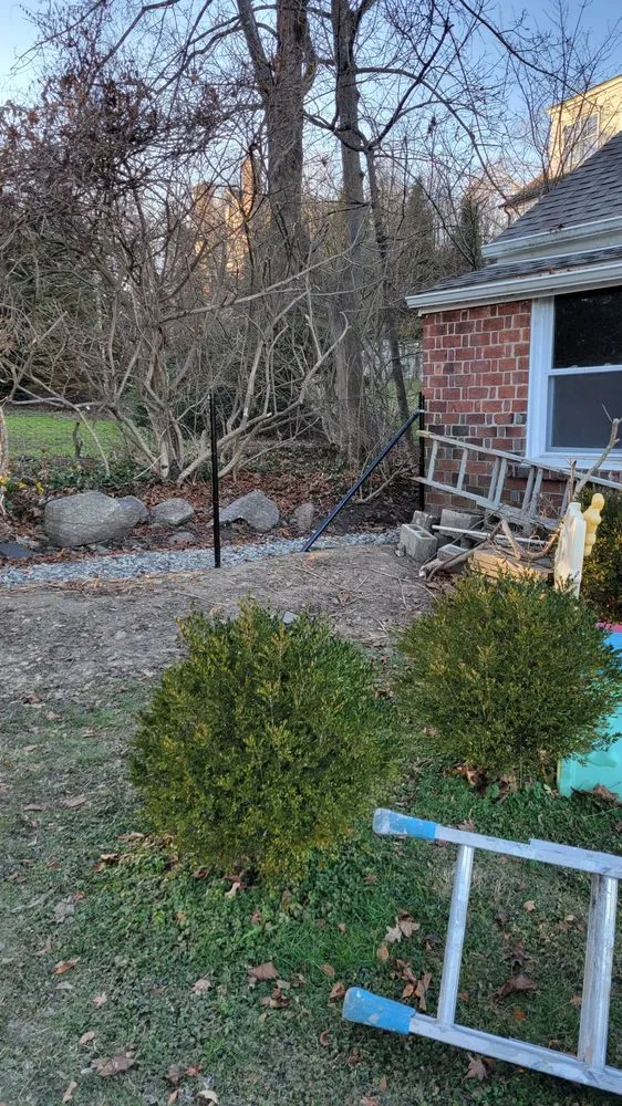 Local yard maintenance in Stamford, CT by DJ Landscape