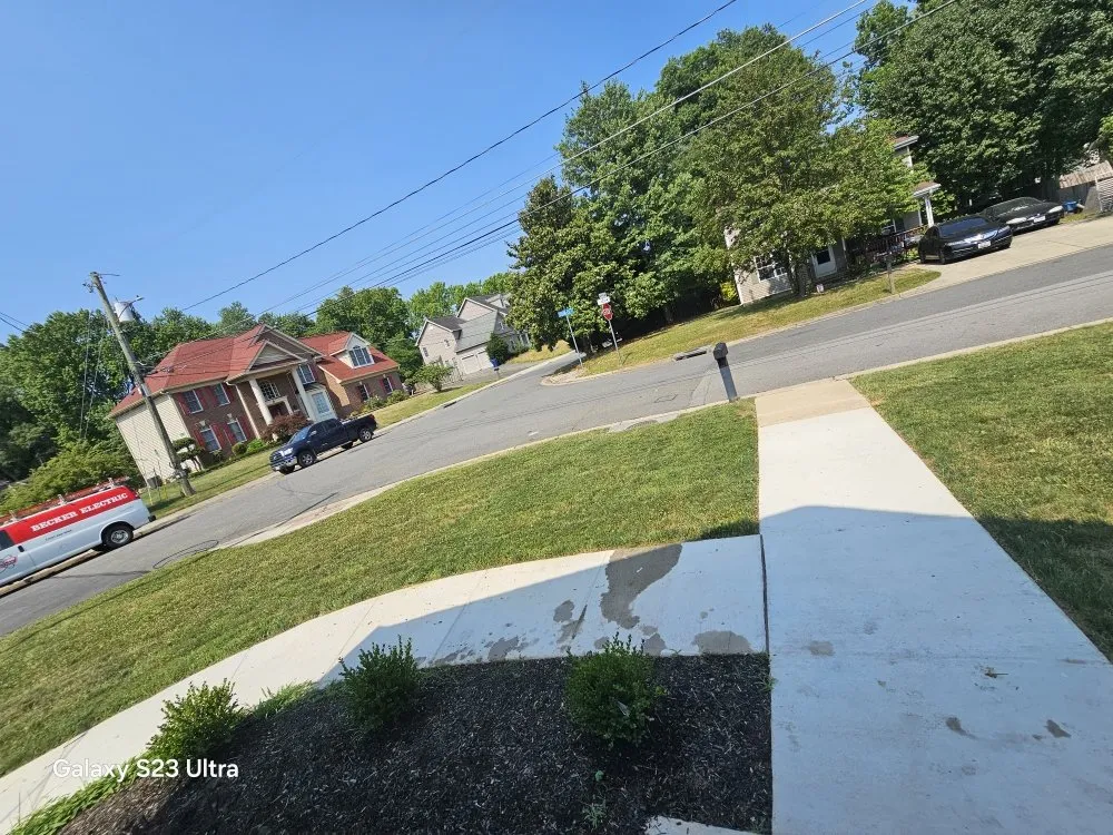 Professional outdoor landscaping in Alexandria, VA by D&J Landscaping