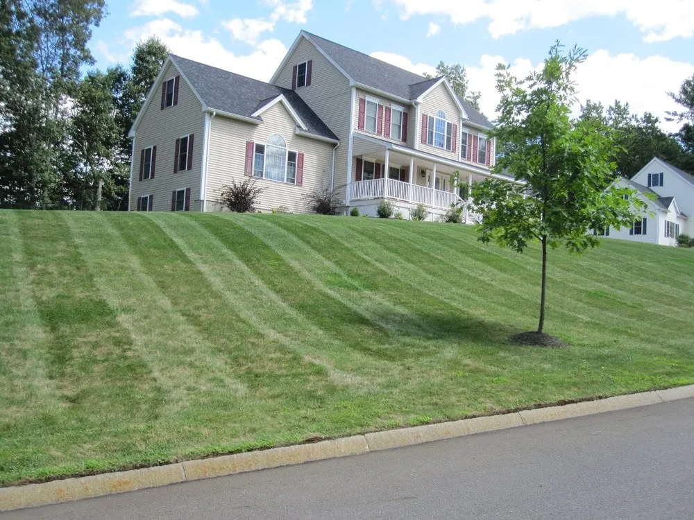 Affordable lawn care service experts serving Derry, NH - DJ Landscaping