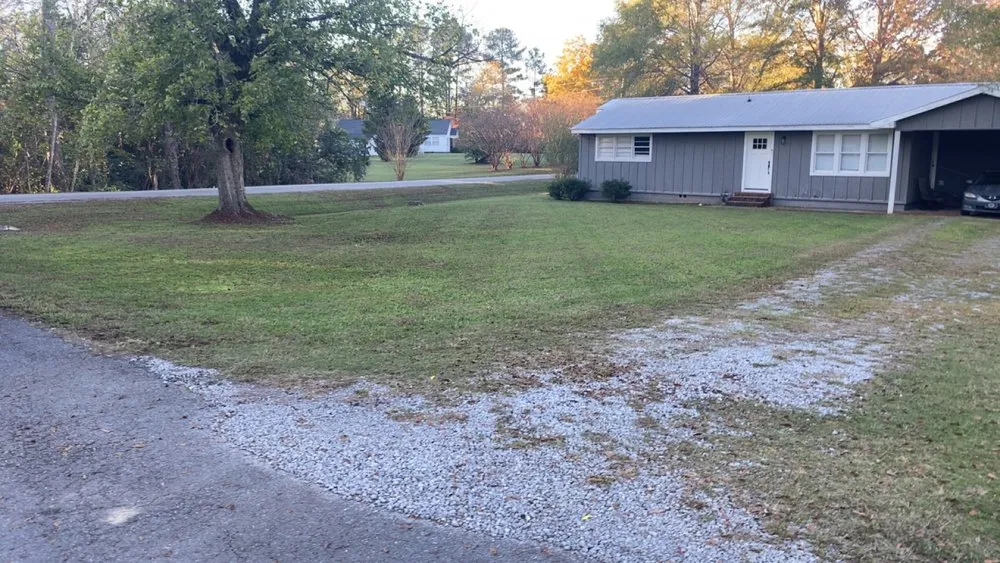 Local landscape installation experts serving Hanceville, AL - D&J lawn care