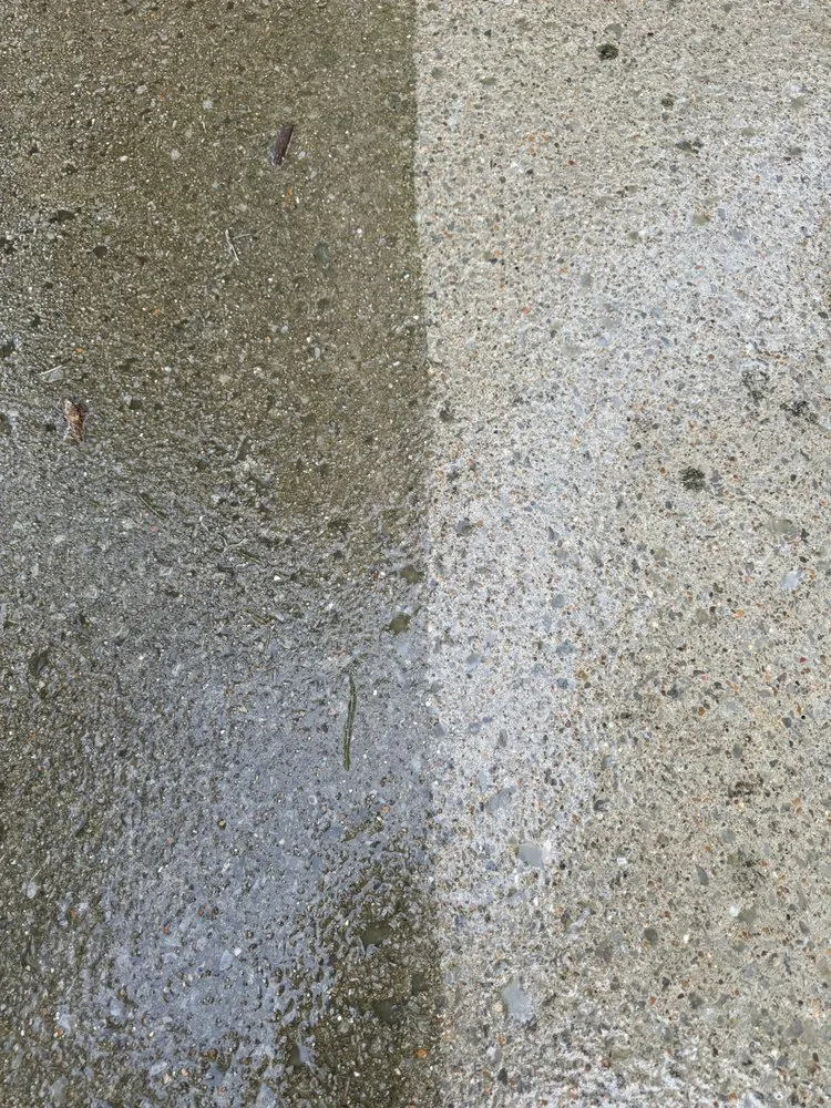 Reliable lawn care service in Franklin, TN by D&J Outdoor Services