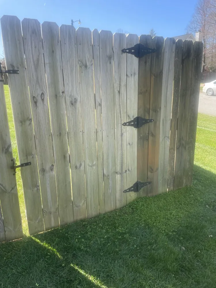 Local landscaping services experts serving Burlington, NC - DJ Professional Lawn Care & More