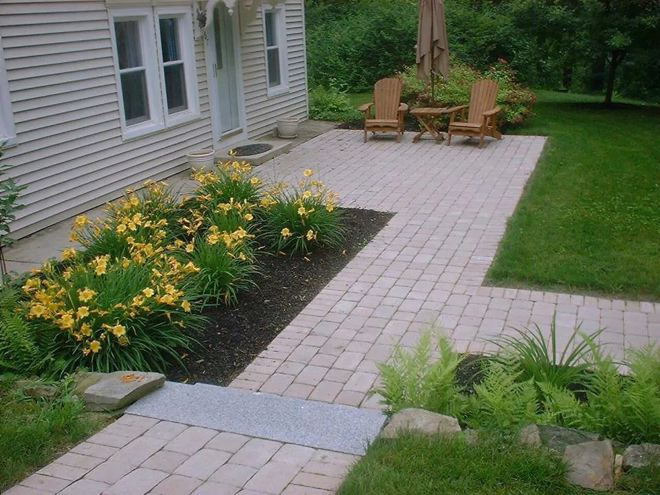 Custom lawn care service in Wilton, NH - DJL Property Enhancements
