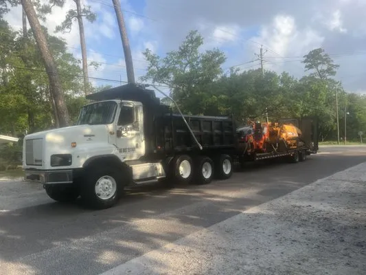 DJ’s Asphalt and Landscaping Logo