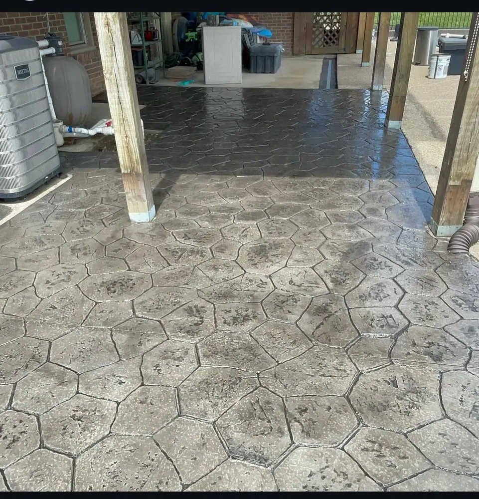 Local lawn mowing service in Richmond, KY by DJS Construction