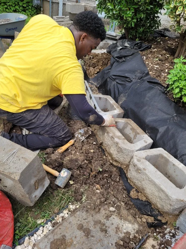 Reliable residential landscaping in Florissant, MO - Dj's Landscaping Company