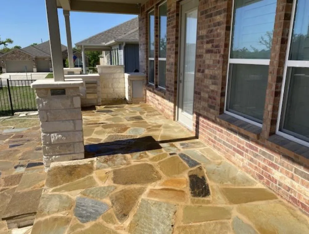 Affordable yard cleanup service experts serving Georgetown, TX - DJ's Landscaping