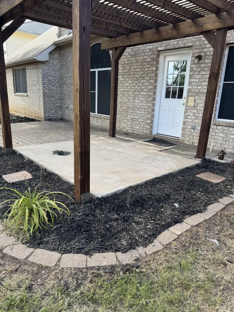 Top-rated yard cleanup service near you across Justin, TX - DJs Mow and Grow