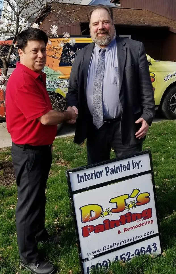 Top-rated residential landscaping in Bloomington, IL by DJ's Painting & Remodeling