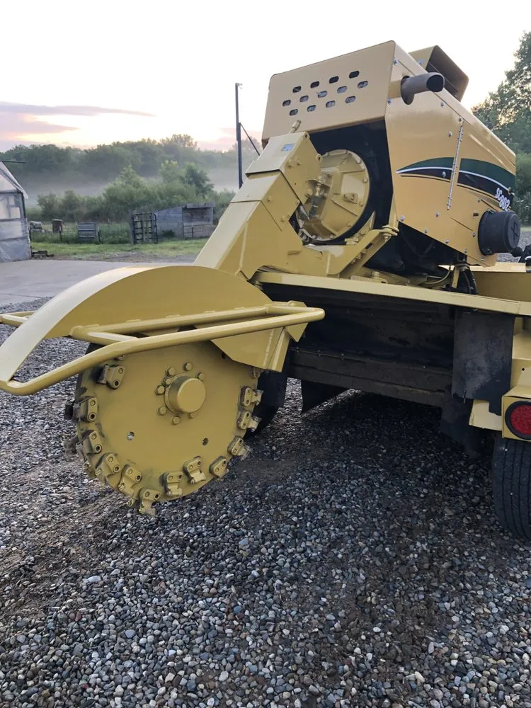 Custom landscape design in Kalamazoo, MI - DJ's Professional Tree Services