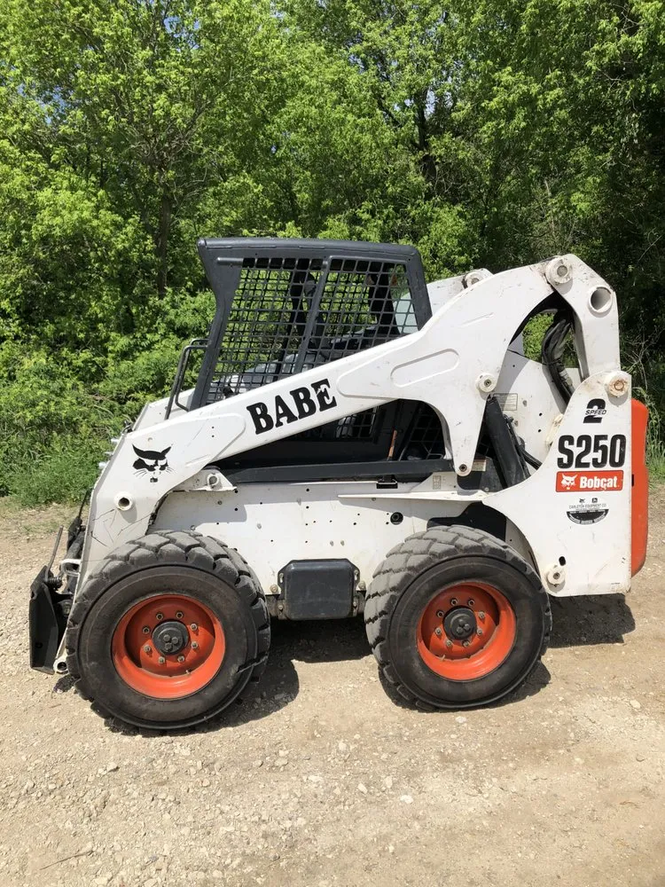 Professional landscape design for beautiful yards in Kalamazoo, MI by DJ's Professional Tree Services