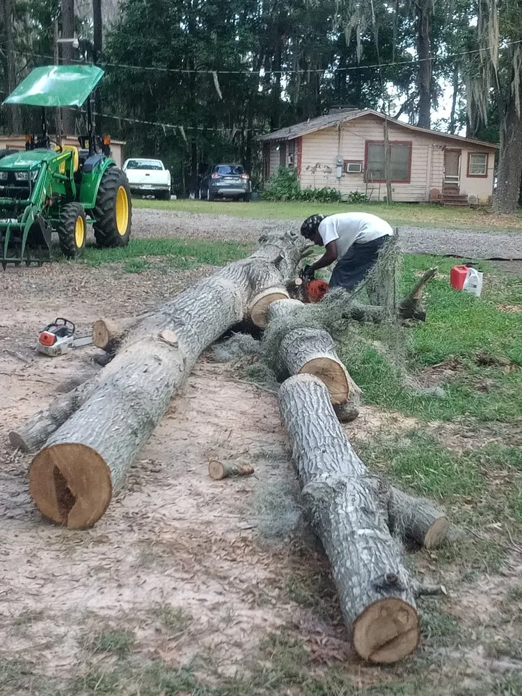 Custom landscape installation experts serving Vivian, LA - DJ's Tree Service & Lawn Care