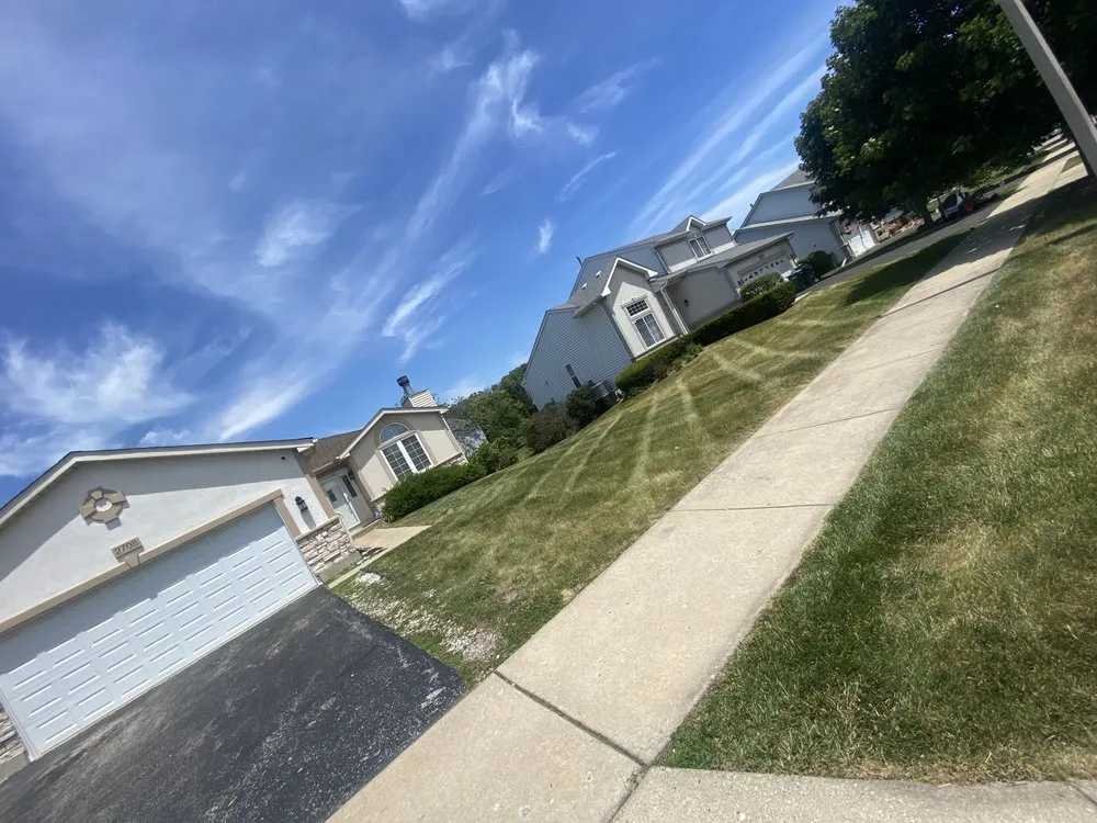 Expert residential landscaping experts serving Waukegan, IL - D&K Lawn Maintenance