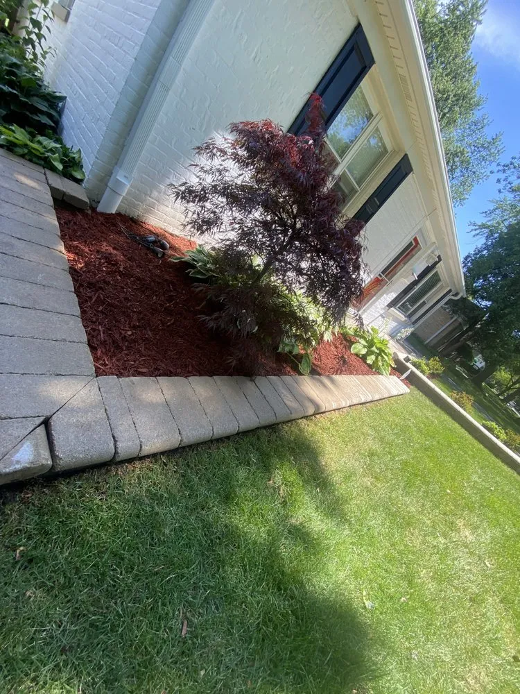 Top-rated garden landscaping near you in Waukegan, IL by D&K Lawn Maintenance