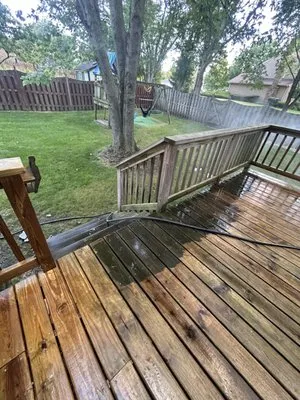 D&K Lawn Maintenance Logo