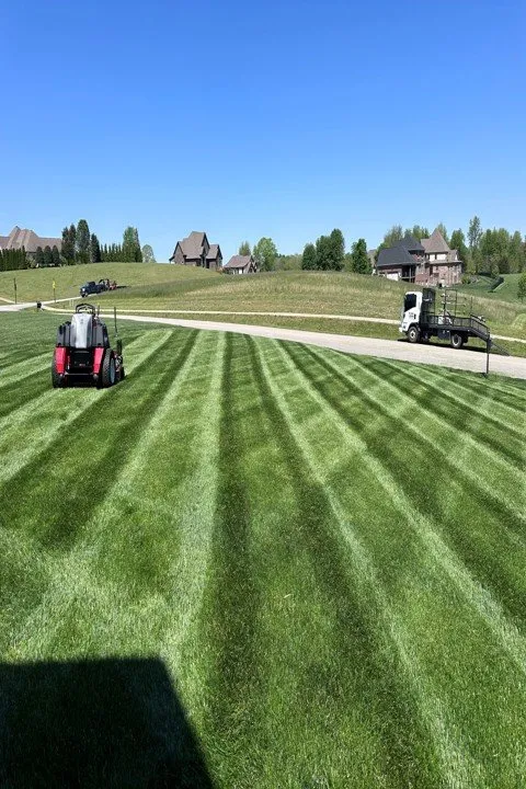 Local yard maintenance in Scottsville, KY - D&K LawnCare