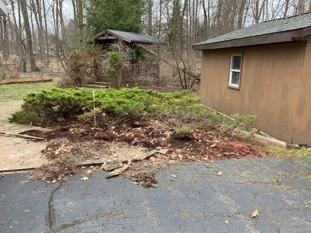 Professional yard cleanup service experts serving Jackson, MI - DKN Outdoor Maintenance