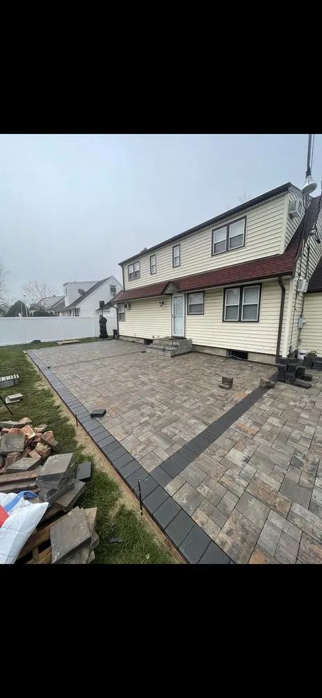 Top-rated residential landscaping with custom design in East Meadow, NY by DL Ernesto landscaping