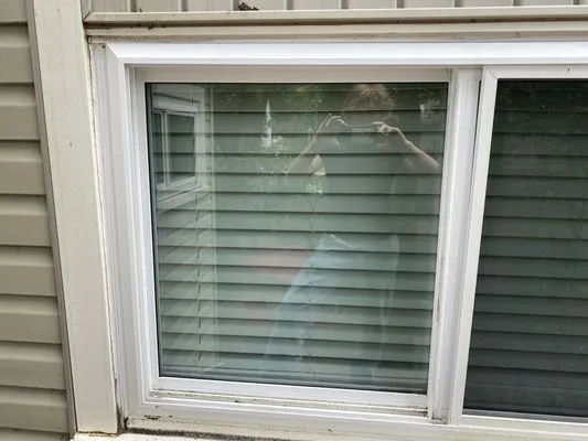 D&L Exterior Services Logo