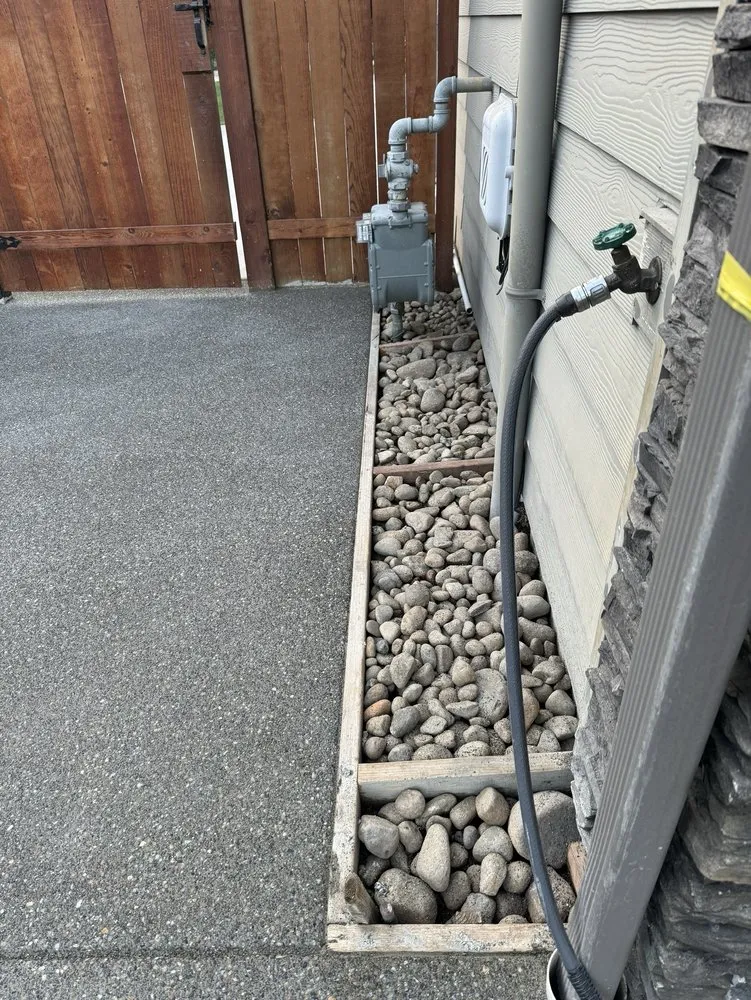 Top-rated landscaping services in Lacey, WA by D&L landscaping & concrete service