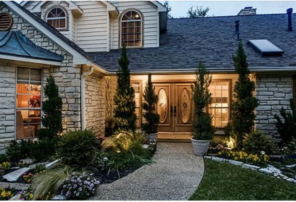 Professional yard cleanup service for beautiful yards across Hazelwood, PA - D&L Landscaping