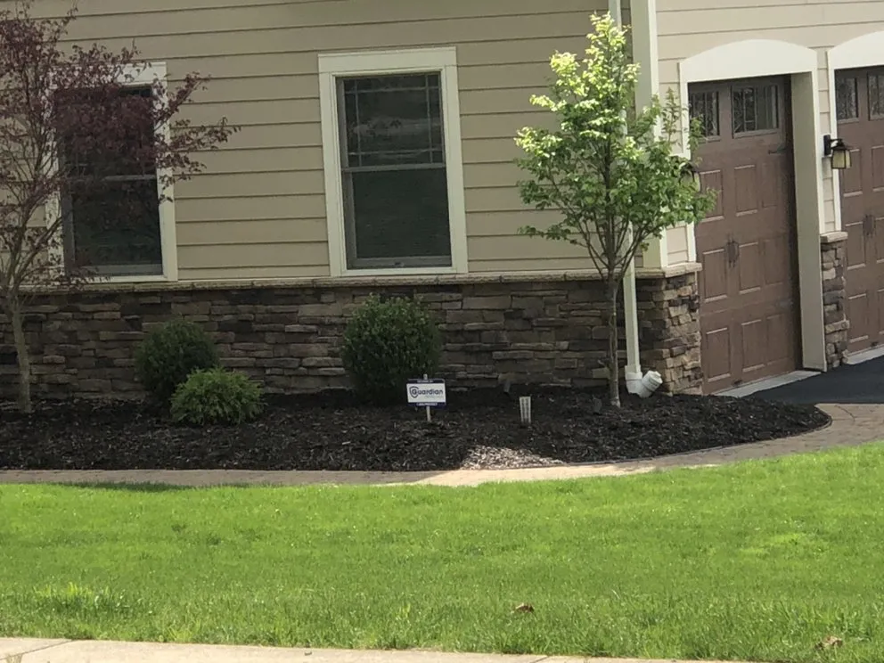Top-rated yard cleanup service experts serving Hazelwood, PA - D&L Landscaping