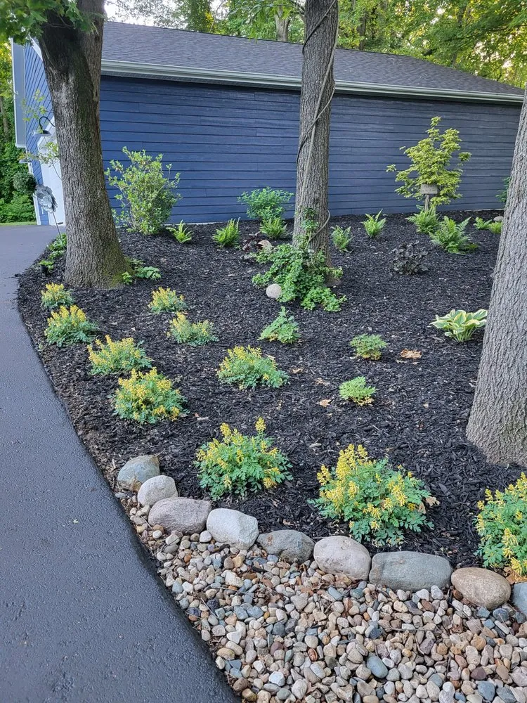 Top-rated yard cleanup service in La Porte, IN - D&L Landscaping