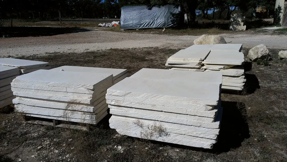 Top-rated lawn care service in Leander, TX by D&L Landscaping