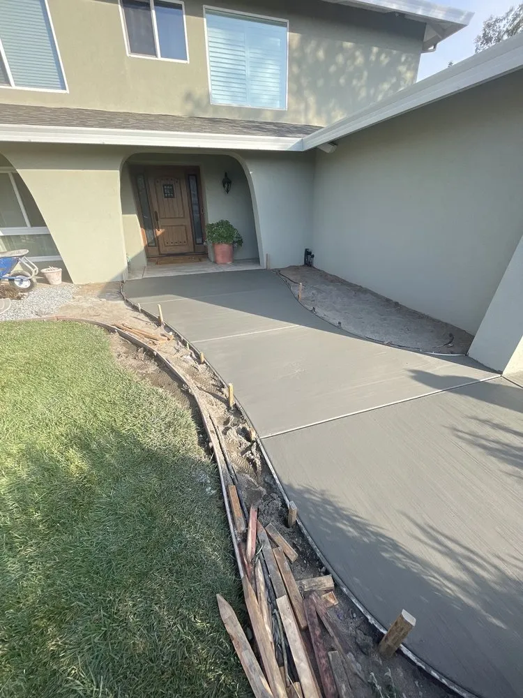 Professional outdoor landscaping near you in North Highlands, CA by DL Landscaping