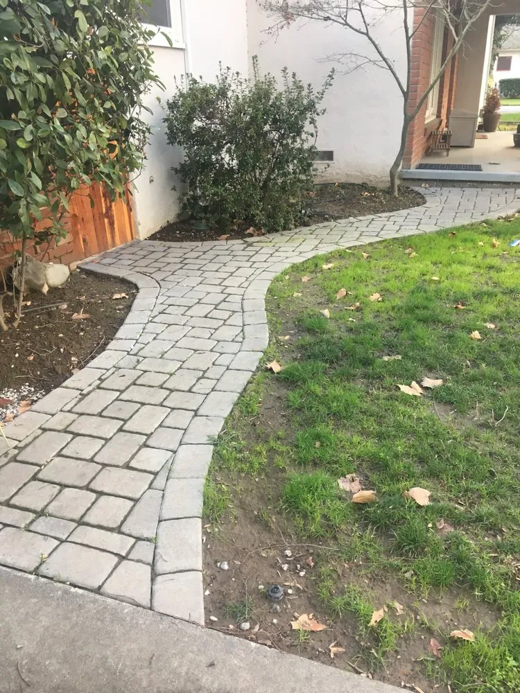 Local lawn mowing service experts serving Sacramento, CA - DL Landscaping