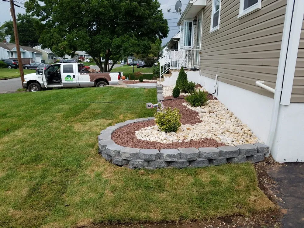 Local outdoor landscaping in Somerset, NJ by DL Landscaping