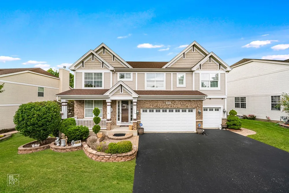 Custom landscaping services in Park Forest, IL - D&L Services