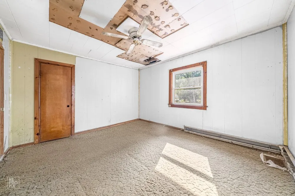 Reliable lawn mowing service for beautiful yards in Park Forest, IL by D&L Services