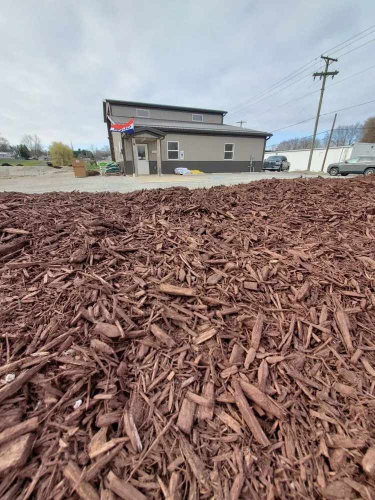 Affordable yard cleanup service near you in East Canton, OH by DL Supply