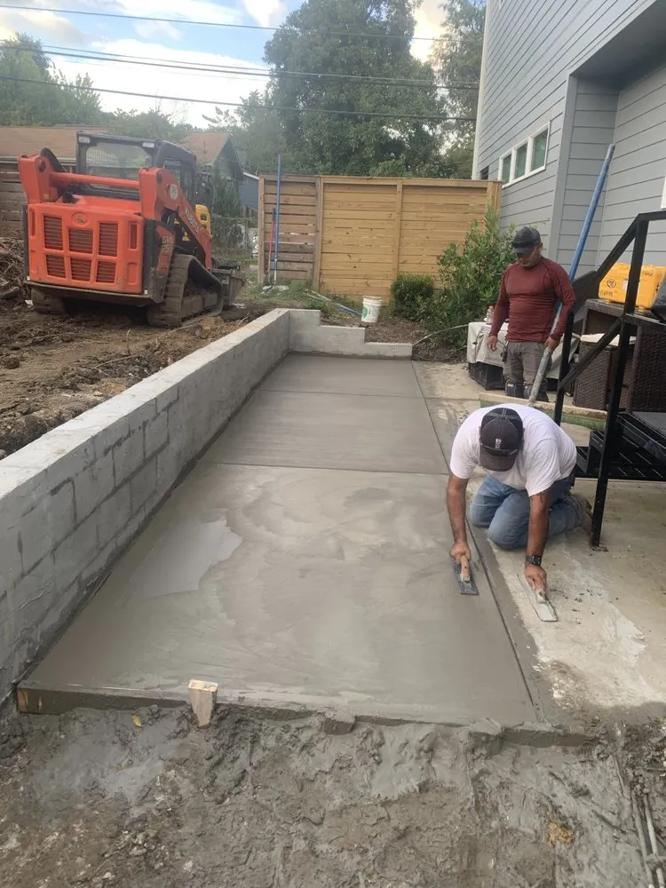 Expert lawn mowing service experts serving Chattanooga, TN - DLB Excavation & Landscape