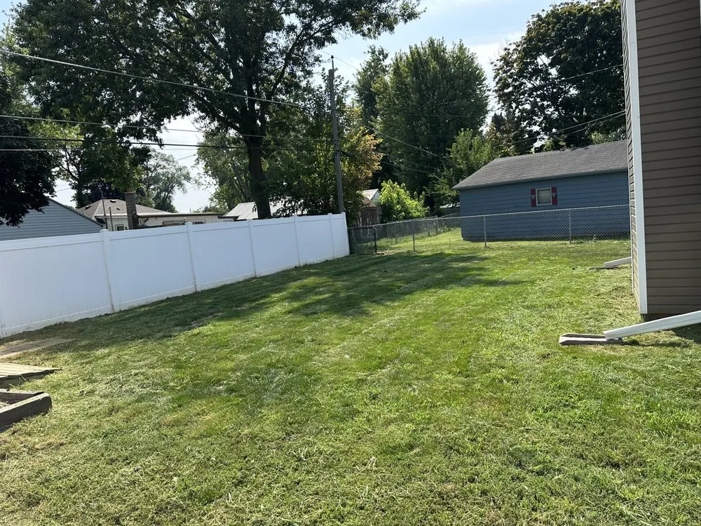 Custom landscaping services with custom design in Sterling, IL by DLC Home Improvement