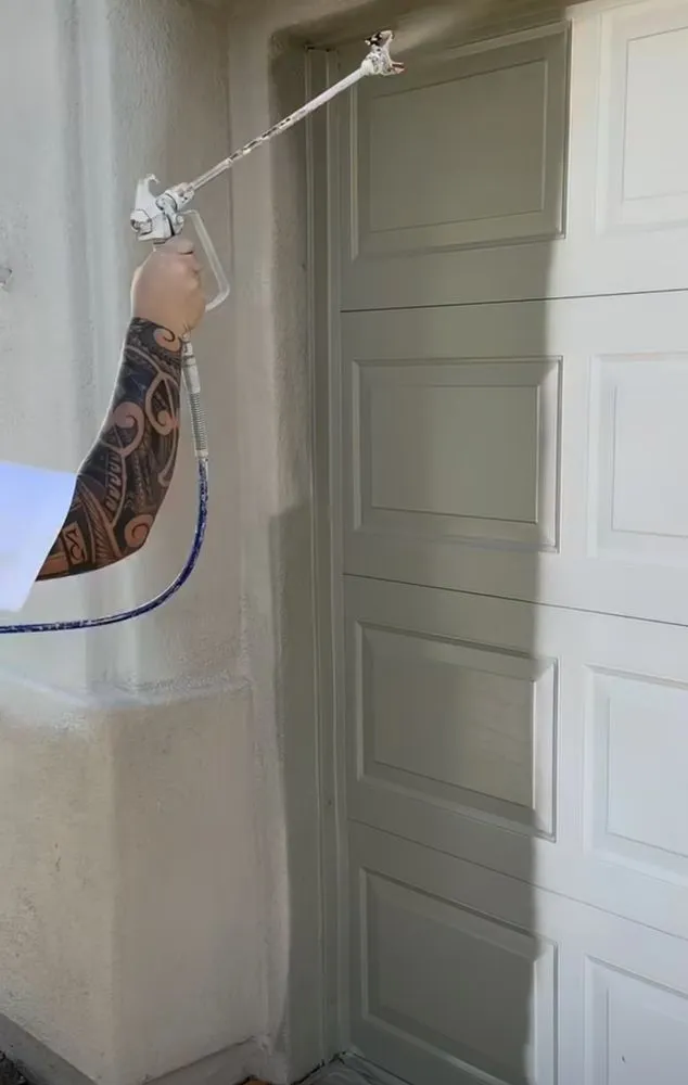 Professional outdoor landscaping in El Paso, TX by Dlc Paintz