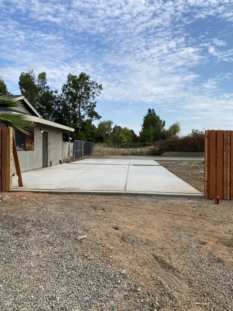 Trusted landscaping services experts serving Roseville, CA - DLD Concrete Landscaping and Fencing