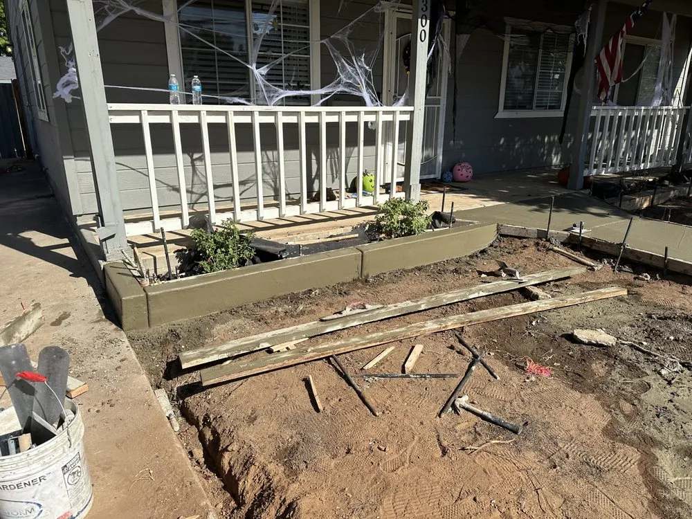 Custom garden landscaping with custom design in Roseville, CA by DLD Concrete Landscaping and Fencing