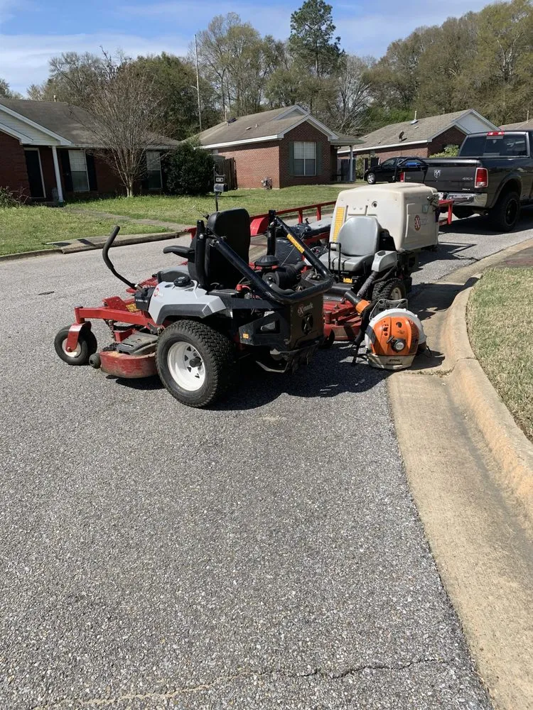 Custom landscaping services experts serving Montgomery, AL - DLE Lawn Enforcement