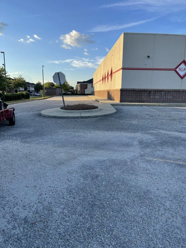 Expert residential landscaping in Montgomery, AL - DLE Lawn Enforcement