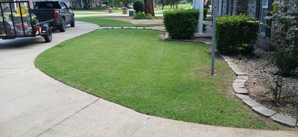 Reliable landscape design experts serving Gulfport, MS - DLH Services